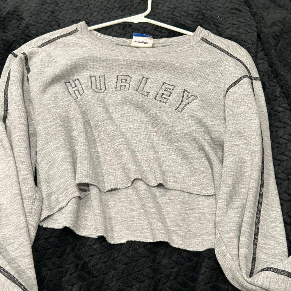 Grey long sleeves